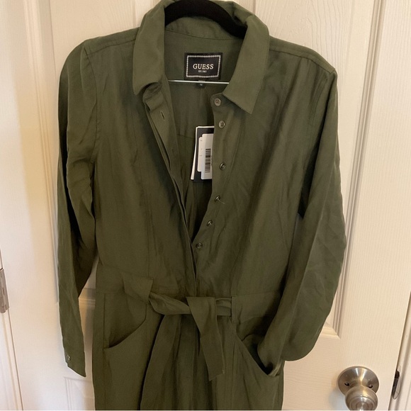 Guess TIE-BELT JUMPSUIT size X-small - Picture 2 of 13